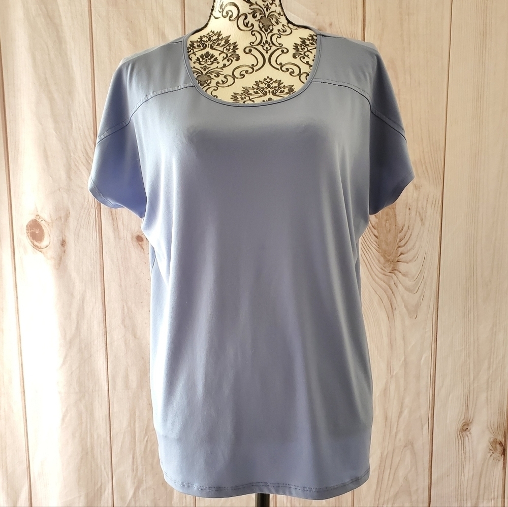 💎$3 WITH BUNDLE💎 Blouse in Soft Blue